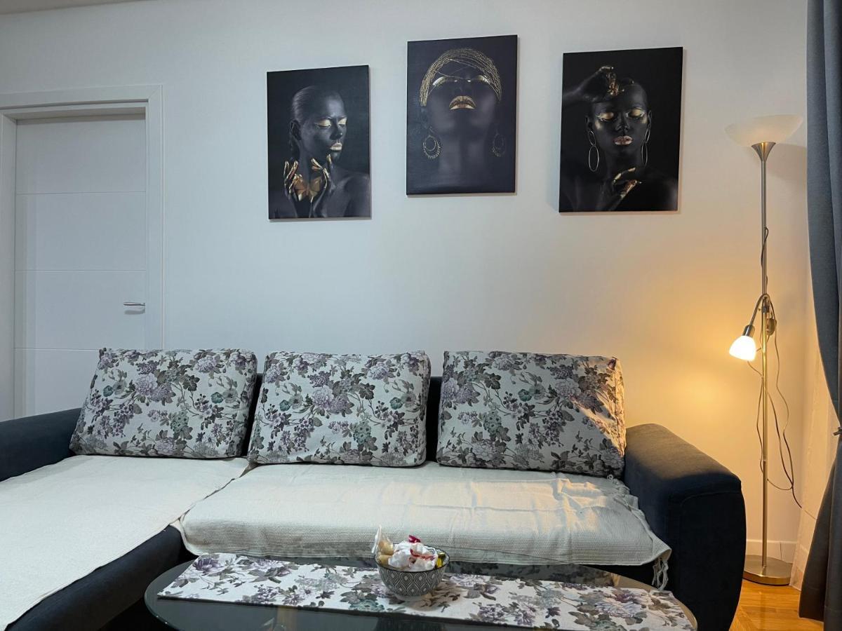Apartman Mdb Subotica Extérieur photo