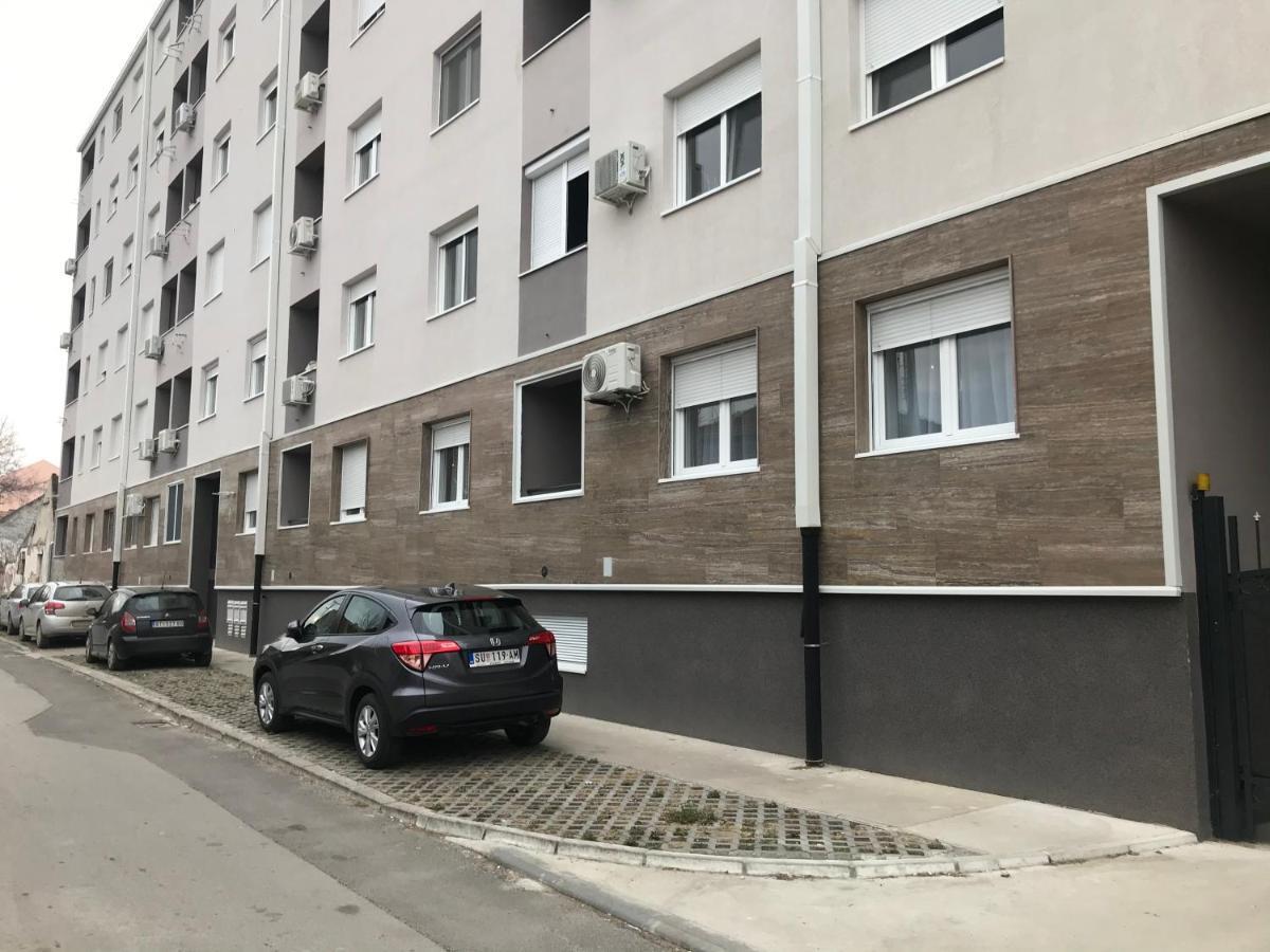 Apartman Mdb Subotica Extérieur photo