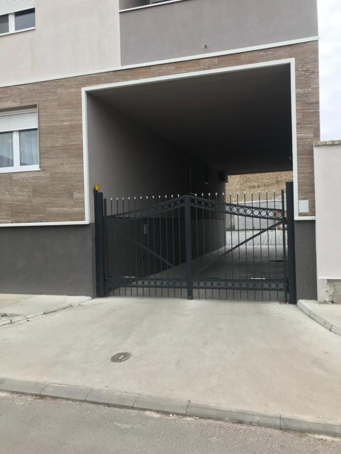 Apartman Mdb Subotica Extérieur photo